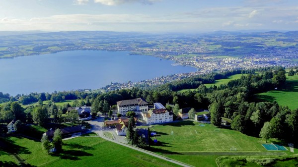 Ausstellung «100 Jahre Institut Montana – eine Reise durch die Geschichte»