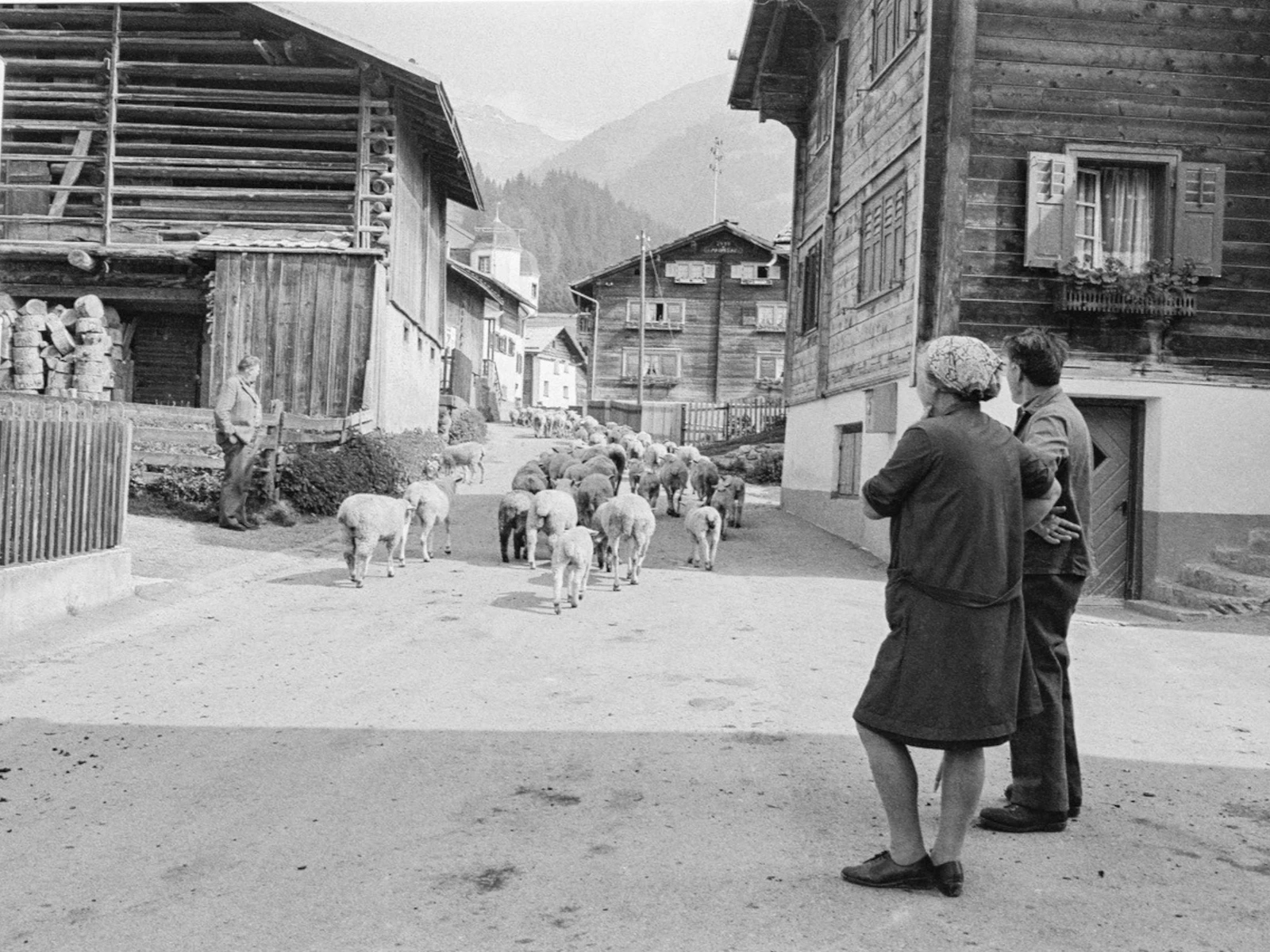 Fotoausstellung «Breil avon 50 onns» Fotografien von Ursula Heller in Brigels
