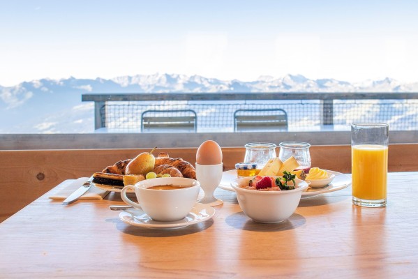 Sonntagsfrühstück auf dem Chäserrugg