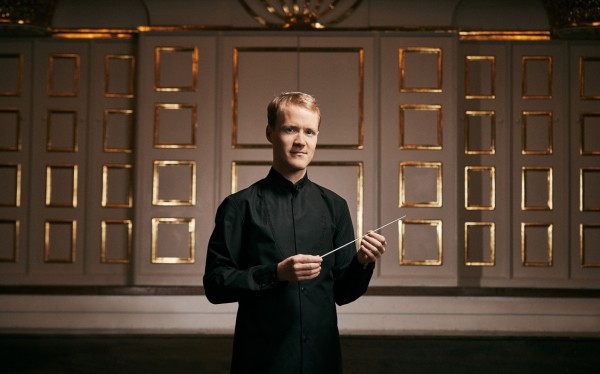 Bogdan Božović spielt Tschaikowsky