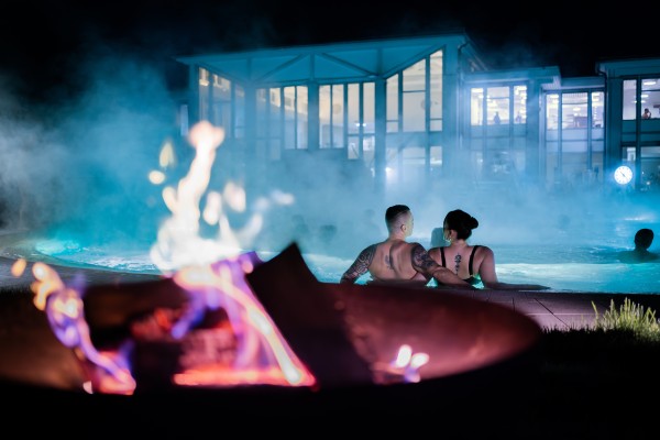 Mondscheinbaden im Aquarena Fun