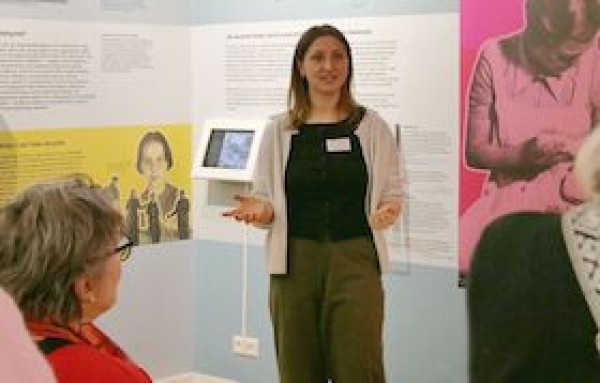 Visite de l'heure du déjeuner à travers l'exposition temporaire « Chérie Gabi. Une fille de l'Allgäu – assassinée à Auschwitz »