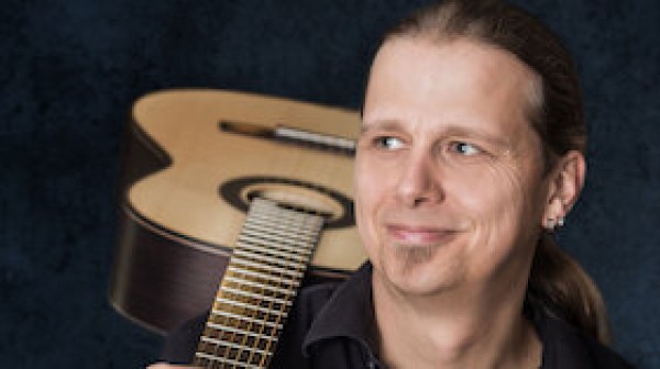 STEFAN EICHNER INTERPRETA REINHARD MEY - Homenaje