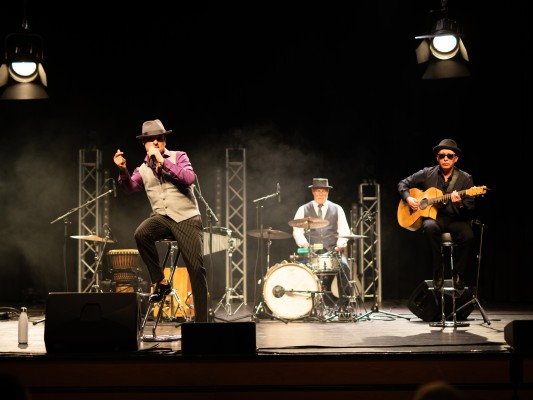 Soul Dinner mit Camen & Band