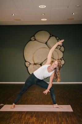 Fitness- und Yogakurse