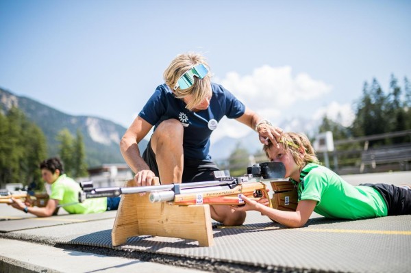 Biathlon-Schnupperkurs für Kids und Führung für die Eltern
