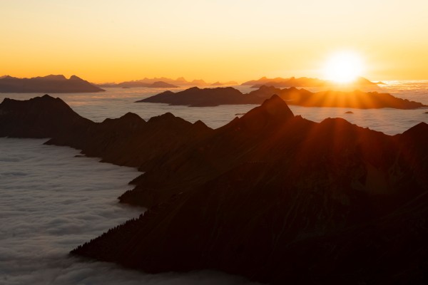 Cruceros al atardecer Brienzer Rothorn con menú de 3 platos