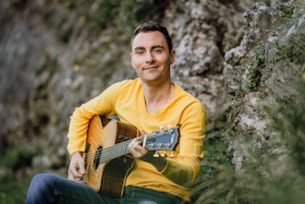 SEBASTIAN KRIEGER - en dúo en vivo