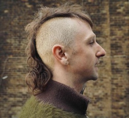 ELI (UK) queer-Indie Pop from London - queer-Indie Pop from London