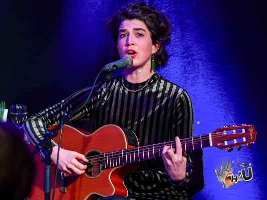 H2U Sessions with «Eva Lynn»