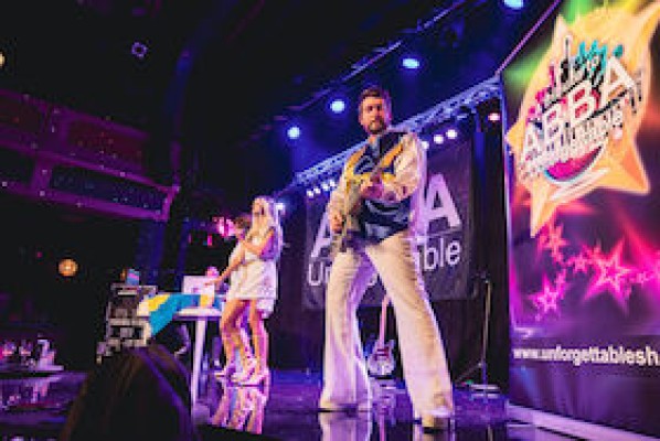 Un Tributo a ABBA - Inolvidable - Tour 2027