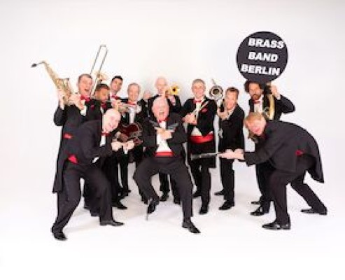 Concierto de Año Nuevo - Thomas Hoffmann y su BRASS BAND BERLIN