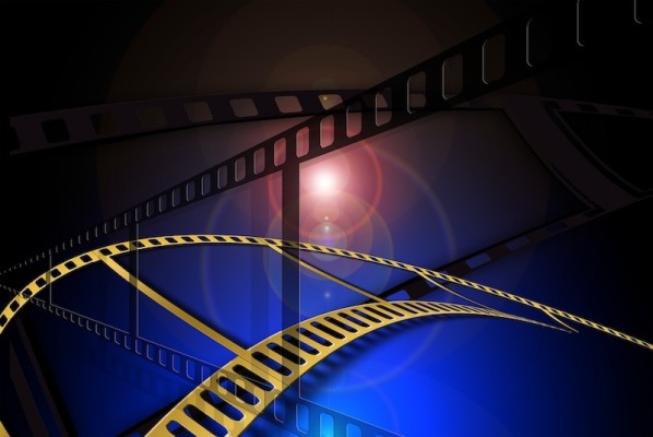 AKTIV AB 60 - Film ab! Kino in der Kirche
