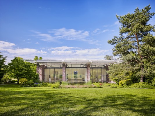 Geführte Tour zu Architektur, Kunst und Landschaft - Auf Englisch