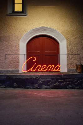 Cinema Staziun Lavin - LE CITTA DI PIANURA