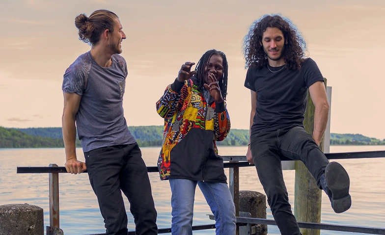 Folk & World: Issa Kouyaté Trio