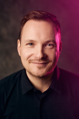 Jakob Schwerdtfeger Punto Punto Coma Guion, la historia del arte está lista